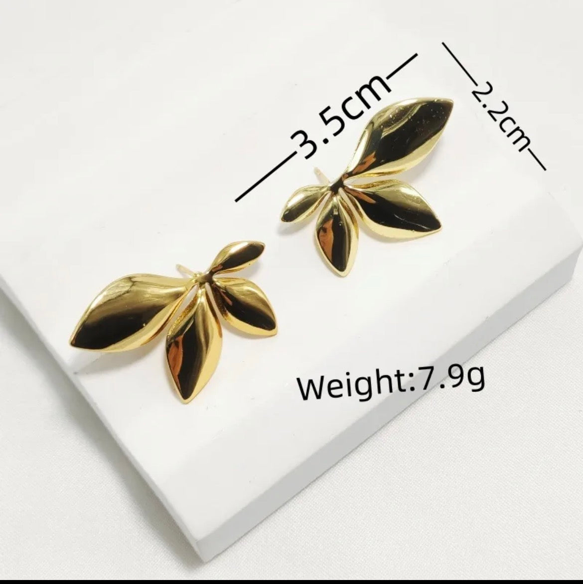 Floral Gold Earrings